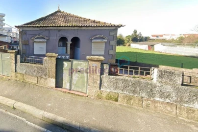 Moradia T3 para Venda em Pedrouços