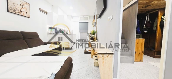 Apartamento T1 para Venda em Fermentões