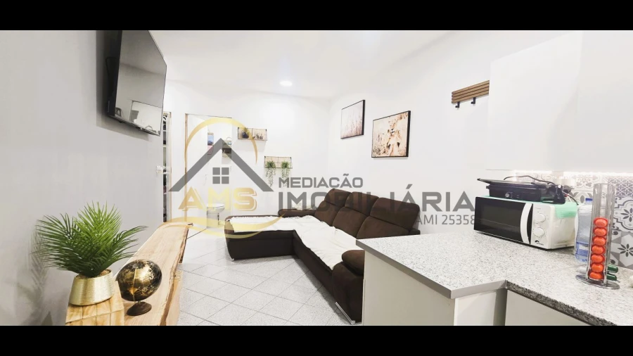 Apartamento T1 para Venda em Fermentões