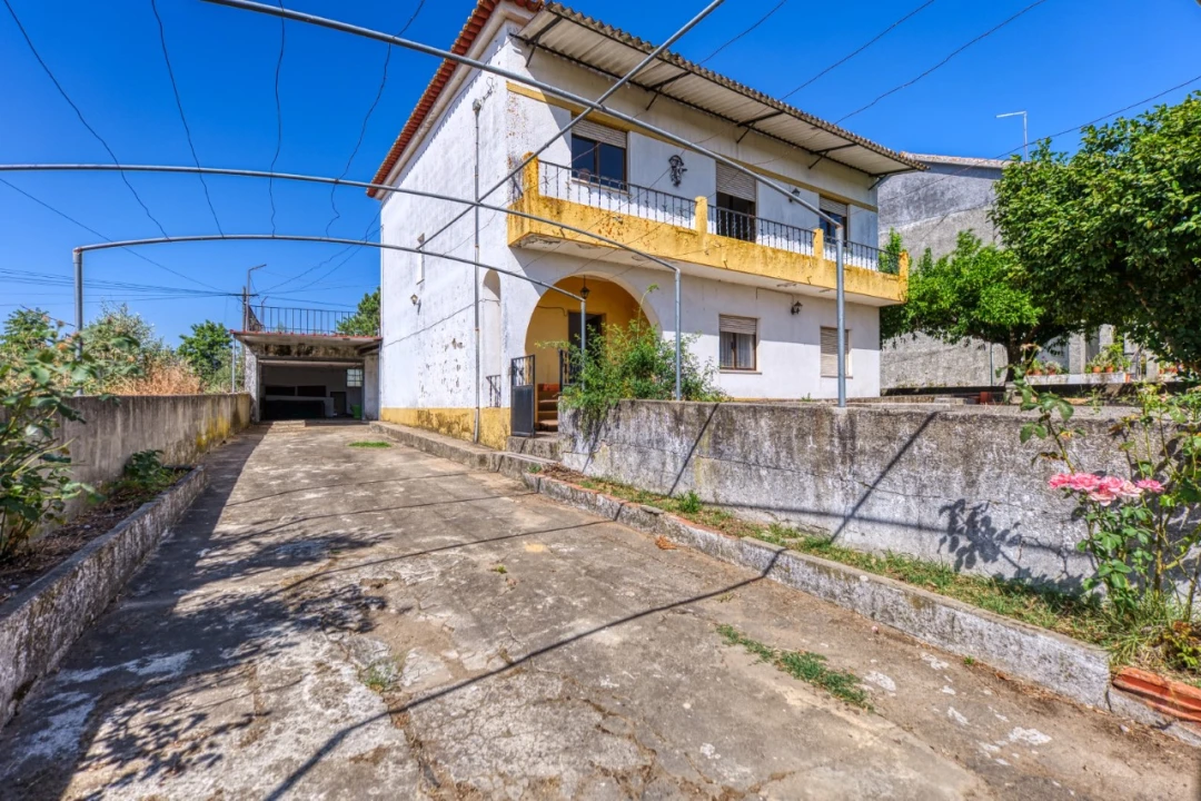 Moradia T4 para Venda em Mação, Penhascoso e Aboboreira Foto 1