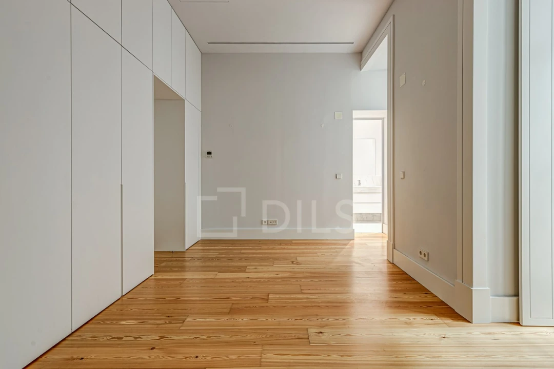 Apartamento T1 para Venda em Santa Maria Maior Foto 12