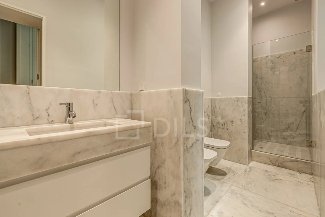 Apartamento T1 para Venda em Santa Maria Maior Foto 13