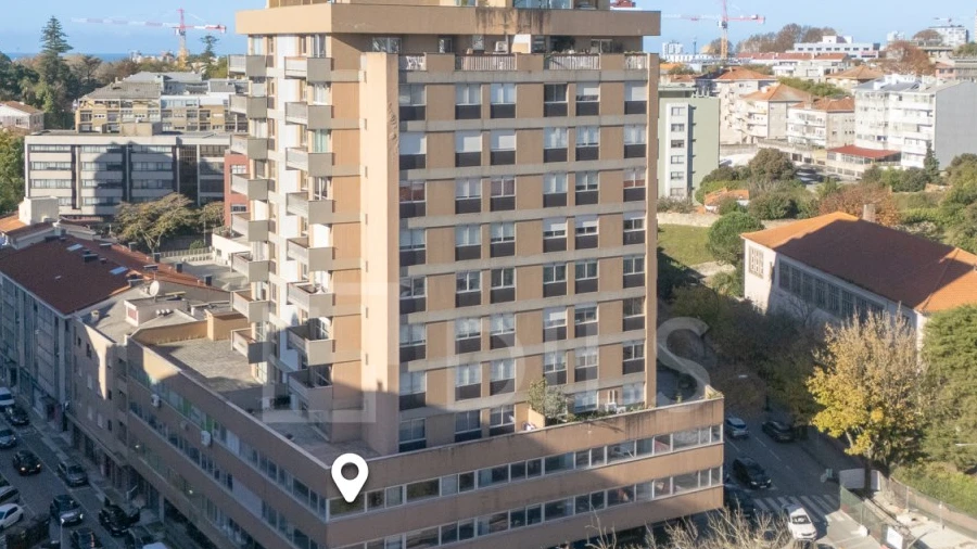 Escritório para Arrendamento em Lordelo do Ouro e Massarelos