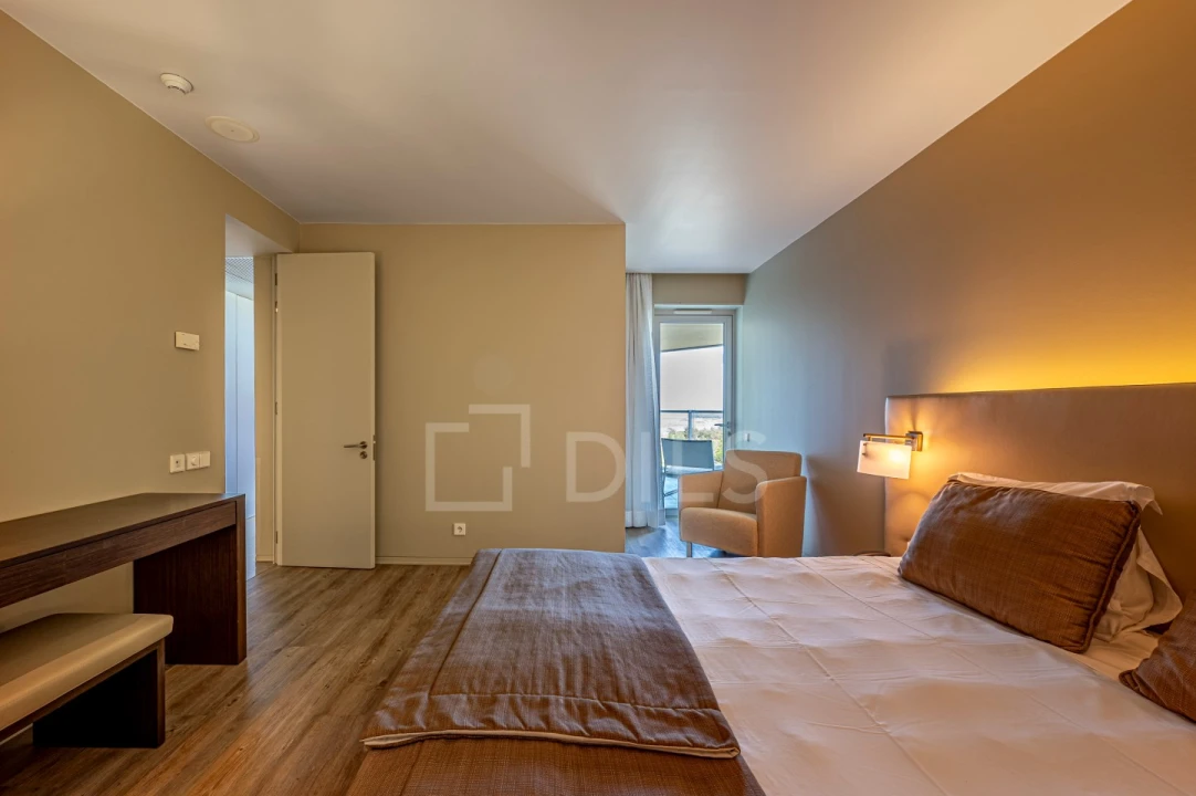 Apartamento T1 para Venda em Carvalhal Foto 16