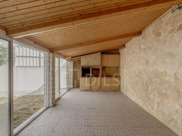 Moradia T5 para Venda em Sesimbra (Castelo)