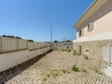 Moradia T5 para Venda em Sesimbra (Castelo)