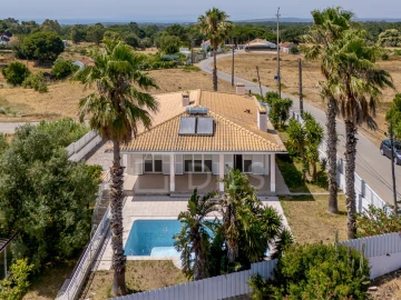 Moradia T5 para Venda em Sesimbra (Castelo)