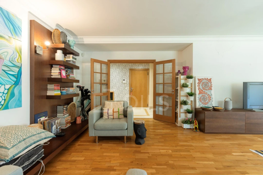 Apartamento T4 para Venda em Lumiar Foto 4