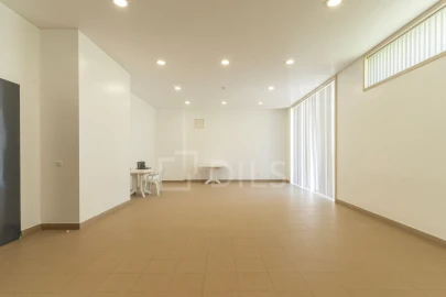Apartamento T4 para Venda em Lumiar