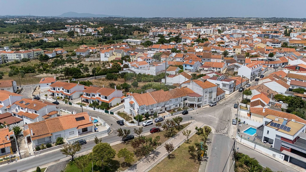 Apartamento T3 para Venda em Cartaxo e Vale da Pinta Foto 41