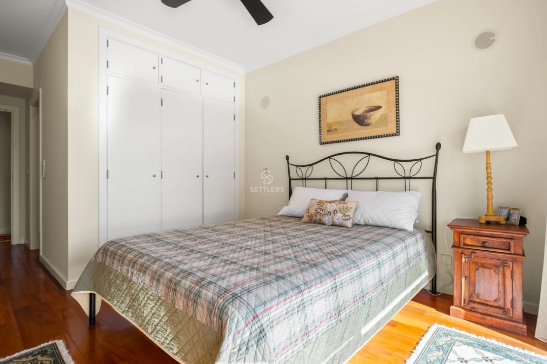 Apartamento T5 para Venda em Cascais e Estoril Foto 23