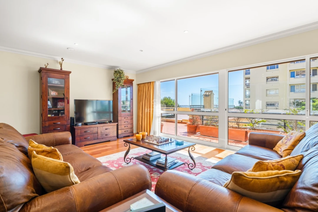 Apartamento T5 para Venda em Cascais e Estoril Foto 4