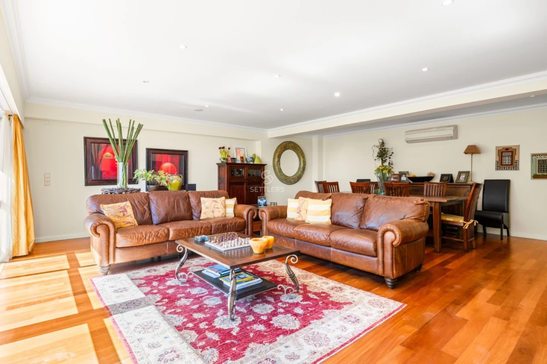 Apartamento T5 para Venda em Cascais e Estoril Foto 5