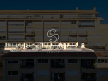 Apartamento T5 para Venda em Cascais e Estoril