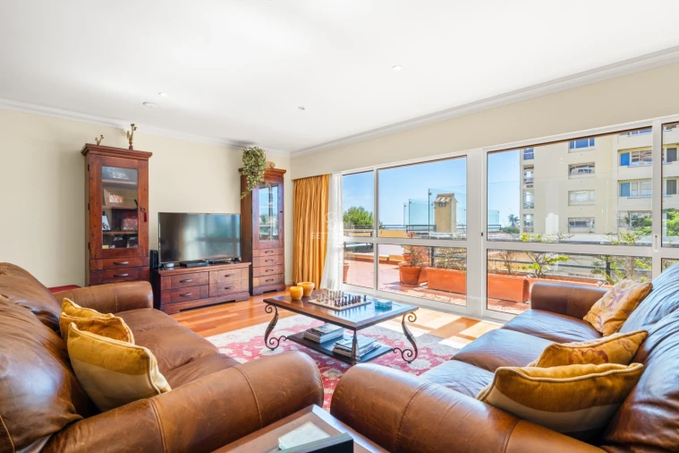Apartamento T5 para Venda em Cascais e Estoril Foto 4