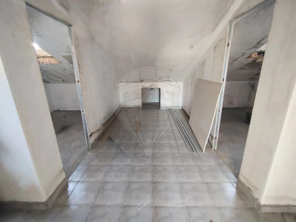Apartamento T3 para Venda em São Miguel do Rio Torto e Rossio Ao Sul do Tejo Foto 7
