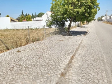 Terreno para Venda em Manique do Intendente, Vila Nova de São Pedro e Maçussa