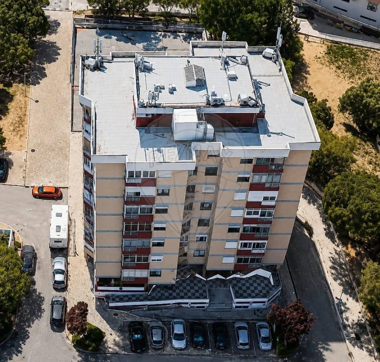 Apartamento T3 para Venda em Algueirão-Mem Martins Foto 3