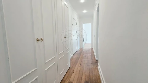 Apartamento T3 para Arrendamento em Avenidas Novas