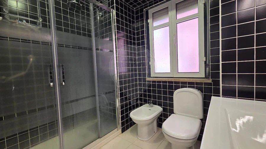 Apartamento T3 para Arrendamento em Avenidas Novas Foto 19