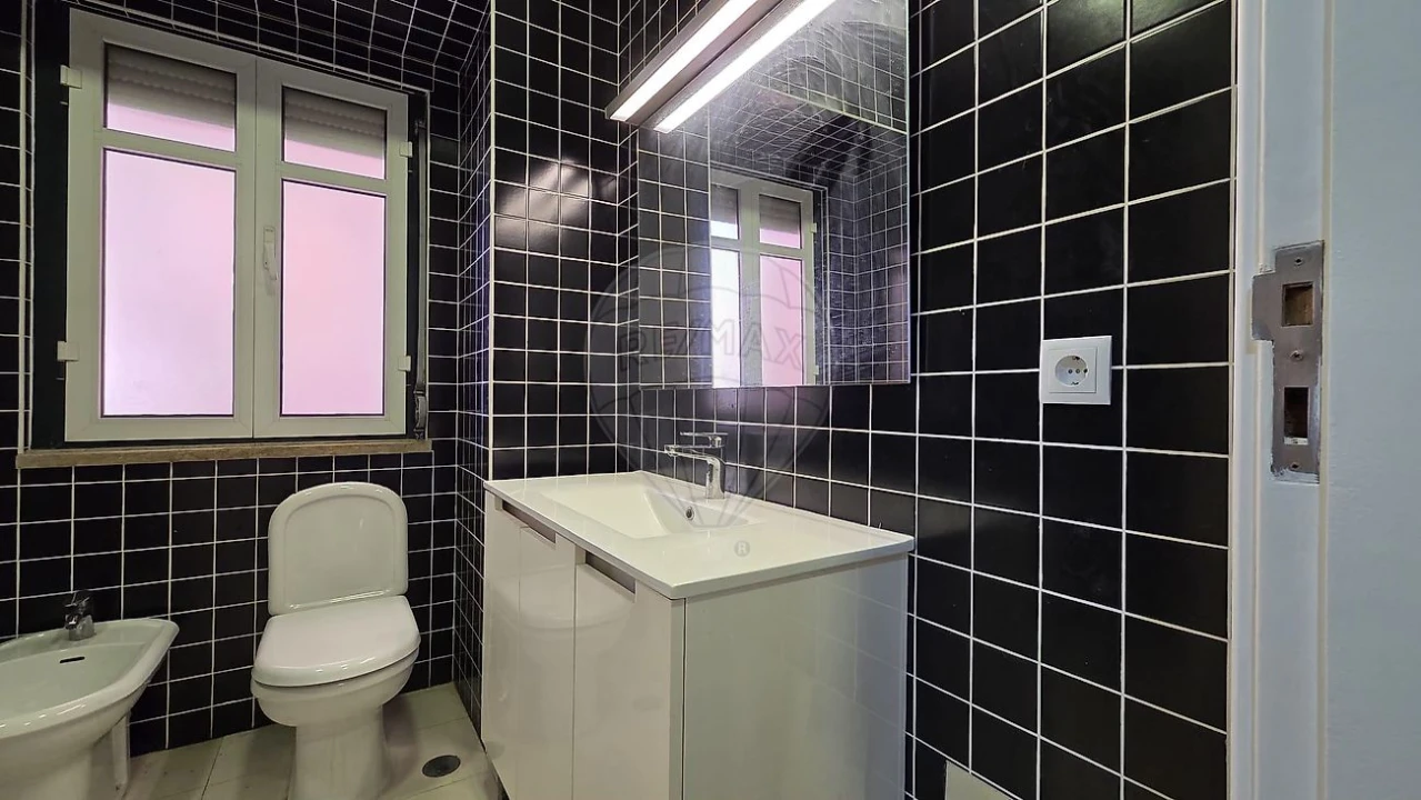 Apartamento T3 para Arrendamento em Avenidas Novas Foto 9