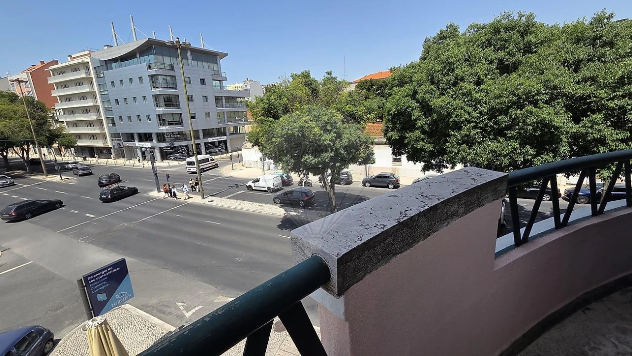Apartamento T3 para Arrendamento em Avenidas Novas Foto 7