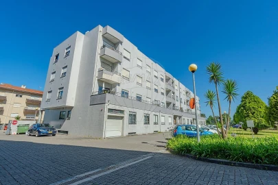 Apartamento T3 para Venda em Paços de Brandão