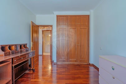 Apartamento T3 para Venda em Paços de Brandão