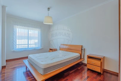 Apartamento T3 para Venda em Paços de Brandão