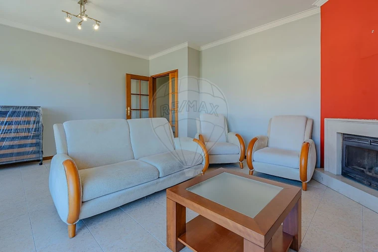 Apartamento T3 para Venda em Paços de Brandão Foto 9