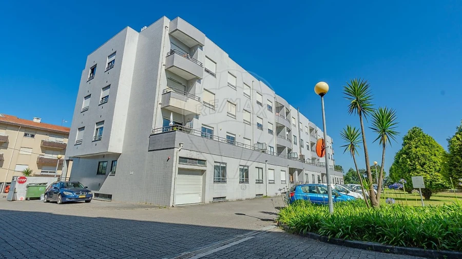 Apartamento T3 para Venda em Paços de Brandão