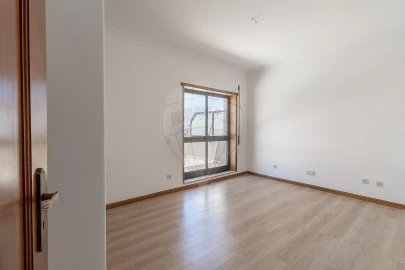 Apartamento T2 para Venda em Mafamude e Vilar do Paraíso