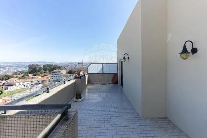 Apartamento T2 para Venda em Mafamude e Vilar do Paraíso