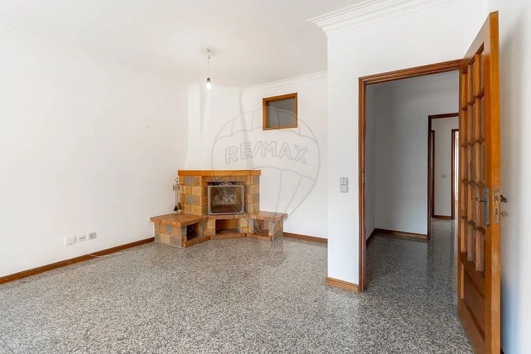 Apartamento T2 para Venda em Mafamude e Vilar do Paraíso Foto 19