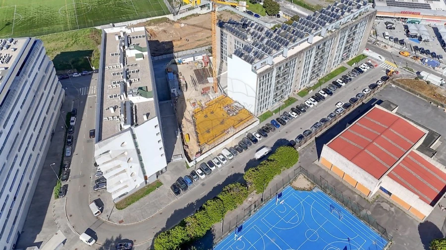 Apartamento T1 para Venda em Paranhos Foto 5