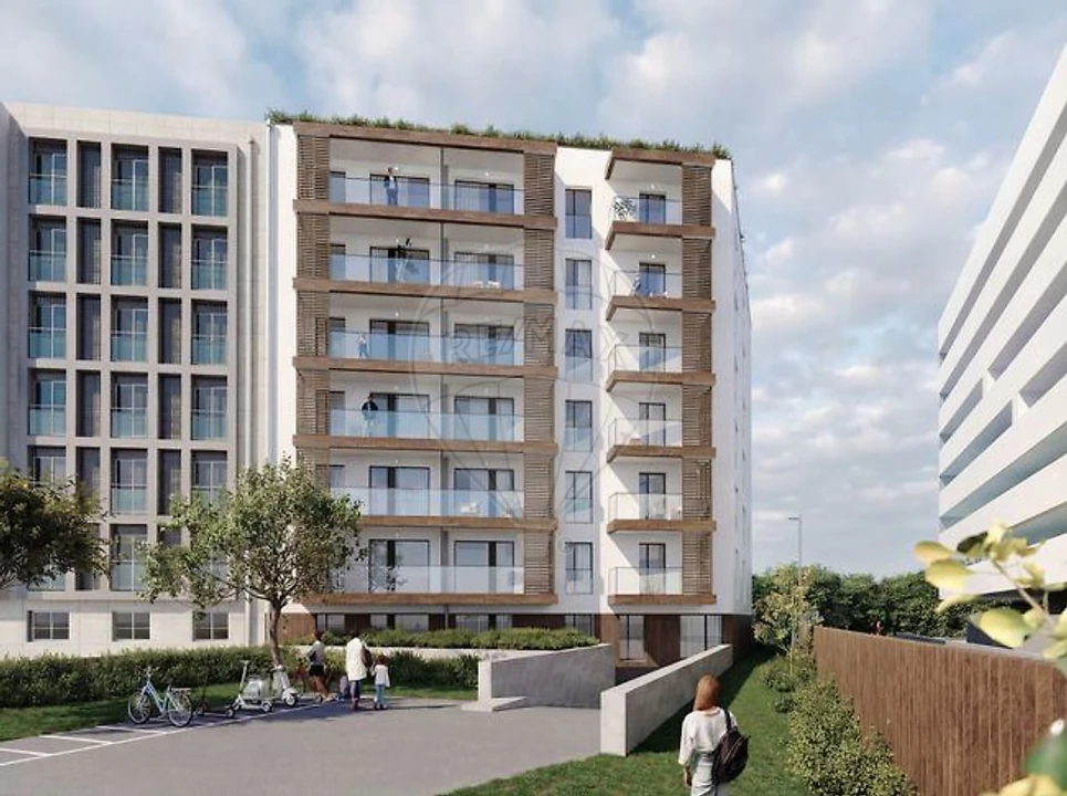 Apartamento T1 para Venda em Paranhos Foto 3