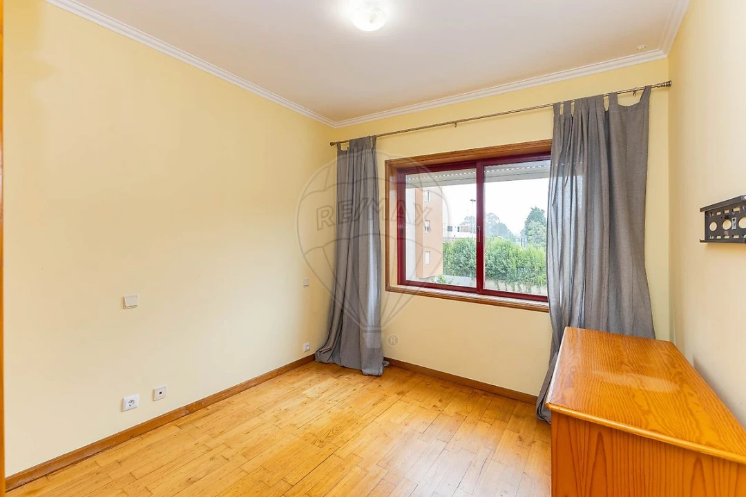 Apartamento T3 para Arrendamento em Mafamude e Vilar do Paraíso Foto 26