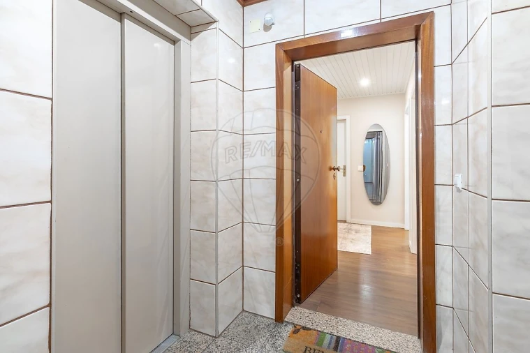 Apartamento T2 para Venda em Canidelo Foto 8