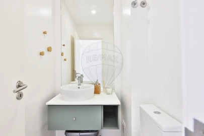 Apartamento T3 para Venda em Oeiras e São Julião da Barra, Paço de Arcos e Caxias