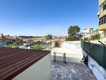Apartamento T2 para Venda em Vialonga