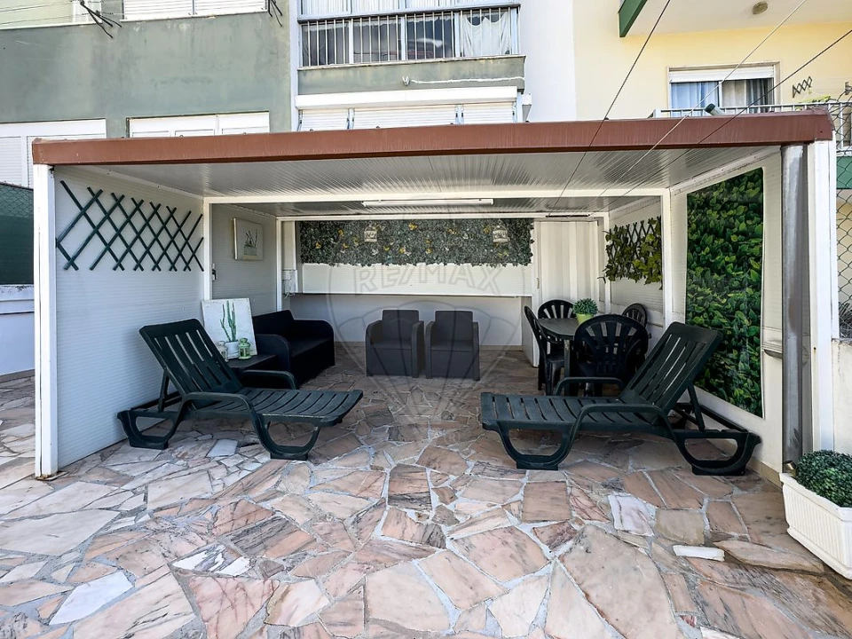 Apartamento T2 para Venda em Vialonga Foto 16