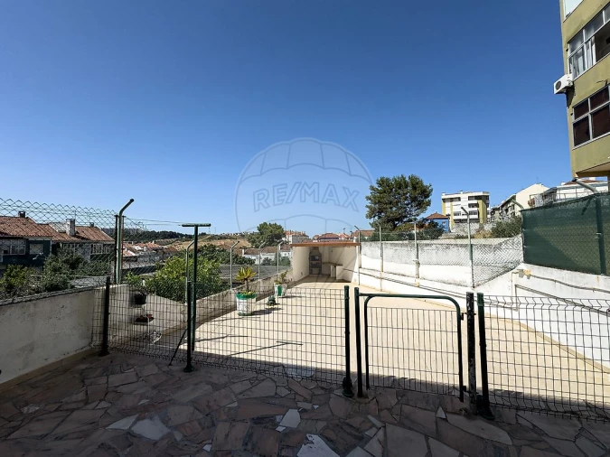 Apartamento T2 para Venda em Vialonga Foto 17