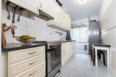 Apartamento T3 para Venda em Póvoa de Santa Iria e Forte da Casa