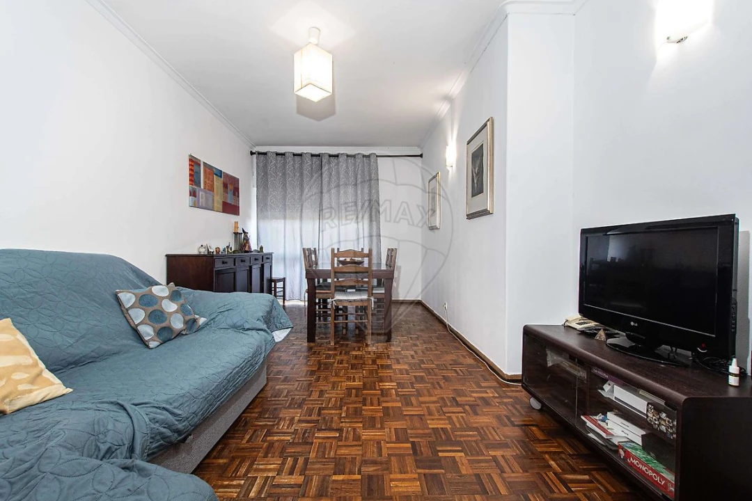 Apartamento T3 para Venda em Póvoa de Santa Iria e Forte da Casa Foto 10
