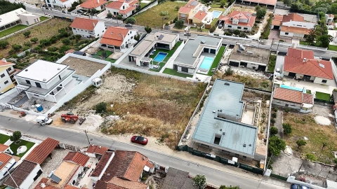 Terreno para Venda em Vila Franca de Xira