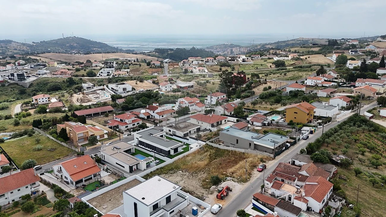 Terreno para Venda em Vila Franca de Xira Foto 6