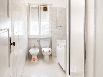 Apartamento T4 para Arrendamento em Alvalade