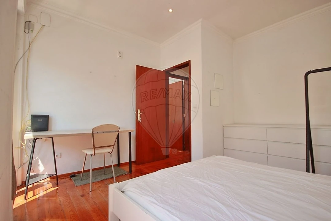 Apartamento T3 para Venda em São Vicente Foto 8