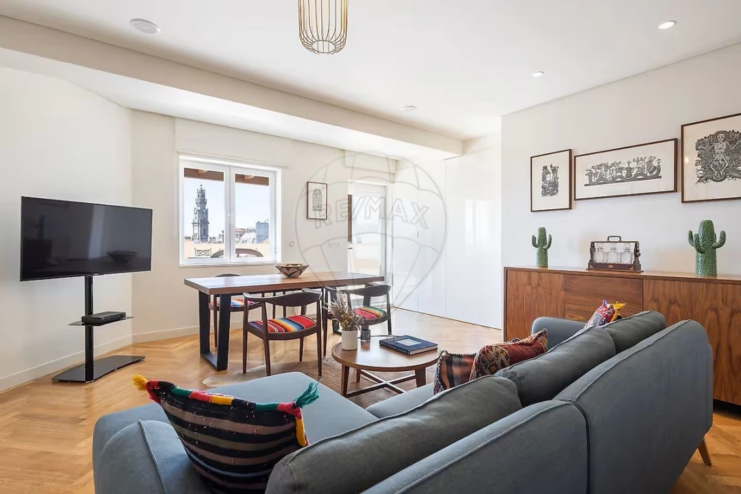 Apartamento T2 para Venda em Cedofeita, Santo Ildefonso, Sé, Miragaia, São Nicolau e Vitória Foto 9