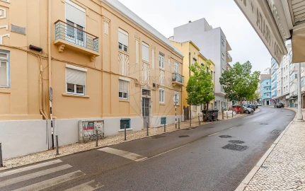 Apartamento T1 para Venda em Almada, Cova da Piedade, Pragal e Cacilhas